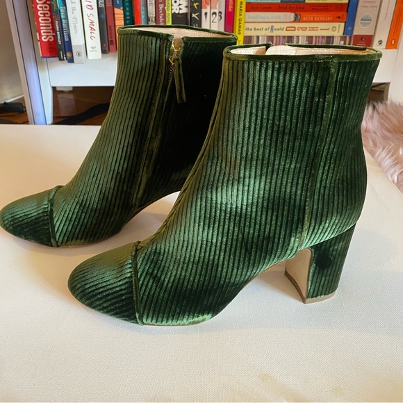 Polly Plume Green Velvet Ribbed High Heel Ankle Boots - Picture 5 of 8